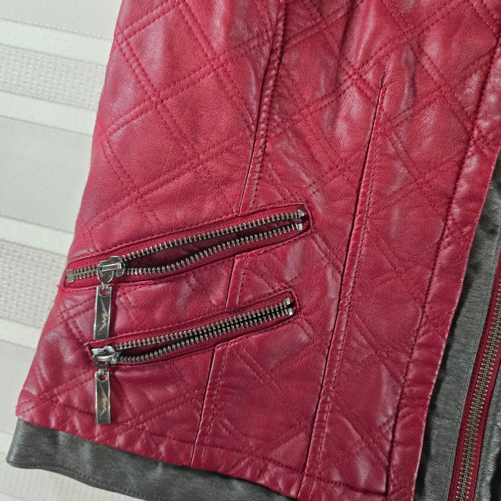 Montanaco Quilted Faux Leather Vest - Picture 3 of 8
